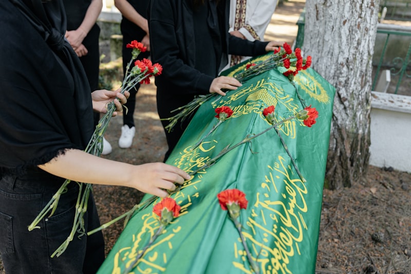 Traditionelle vs. moderne Sichtweisen auf Hochzeitskleider